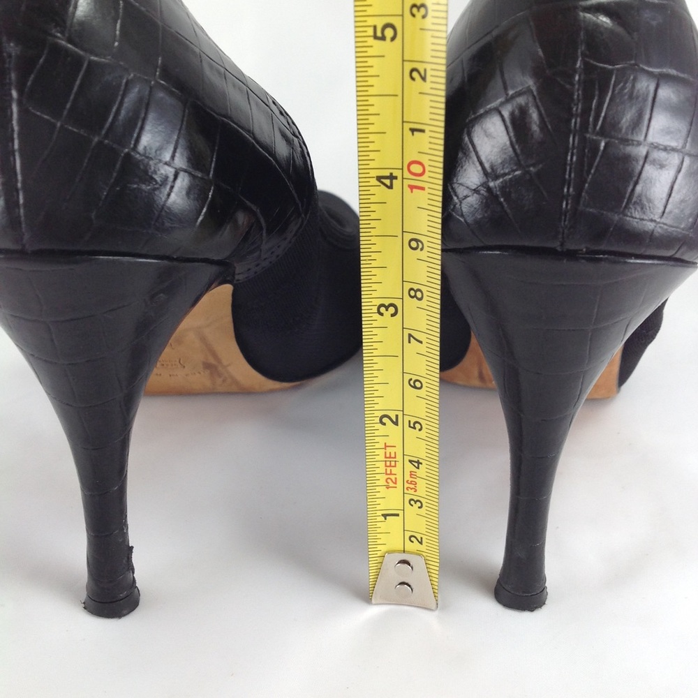 Donald J. Pliner ZORBA Black Mesh Elastic Pumps - Picture 13 of 13